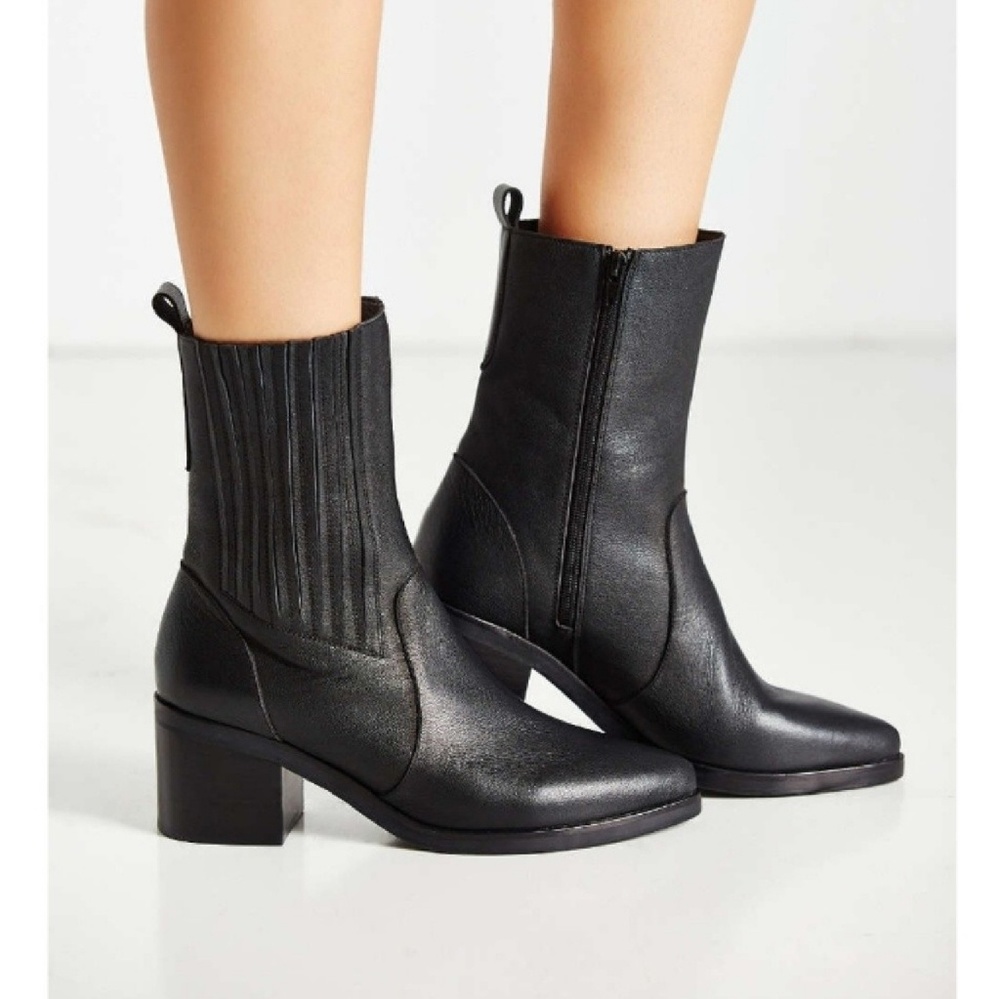 Jeffrey Campbell Stantz Boot